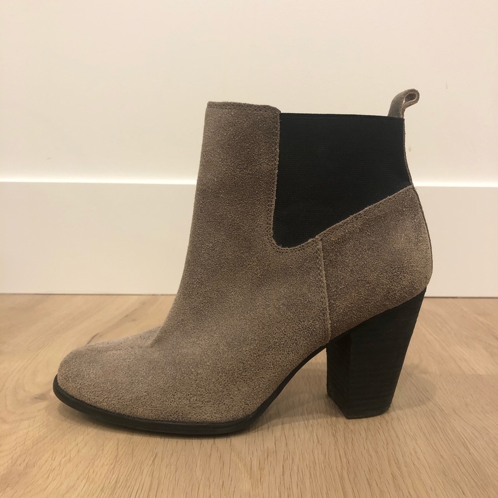 Julianne Hough for Sole Society Chelsea Boot